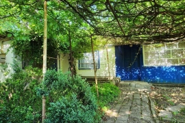 Крепкий дом, гараж, кухня, сад, теплица ст. Новобейсугская Краснодар