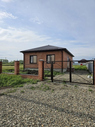 Дом 100 м² на участке 5 сот. в Краснодарском крае, Выселки