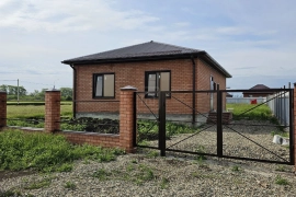 Дом 100 м² на участке 5 сот. в Краснодарском крае, Выселки