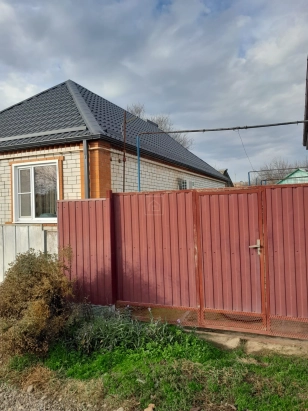 Продается кирпичный дом, 90 м², ст. Выселки, центр