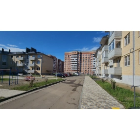 2-комнатная с газом и двумя балконами в новом ЖК (Кореновск) семейка. 