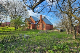 ЖЕЛАЕТЕ ЖИТЬ В ЗАМКЕ У РЕКИ?